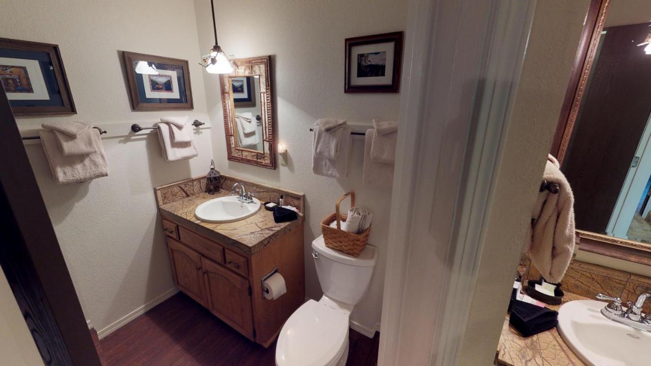 Claim Jumper 8 Townhouse With High Speed Wifi Apartment Red River Exterior foto