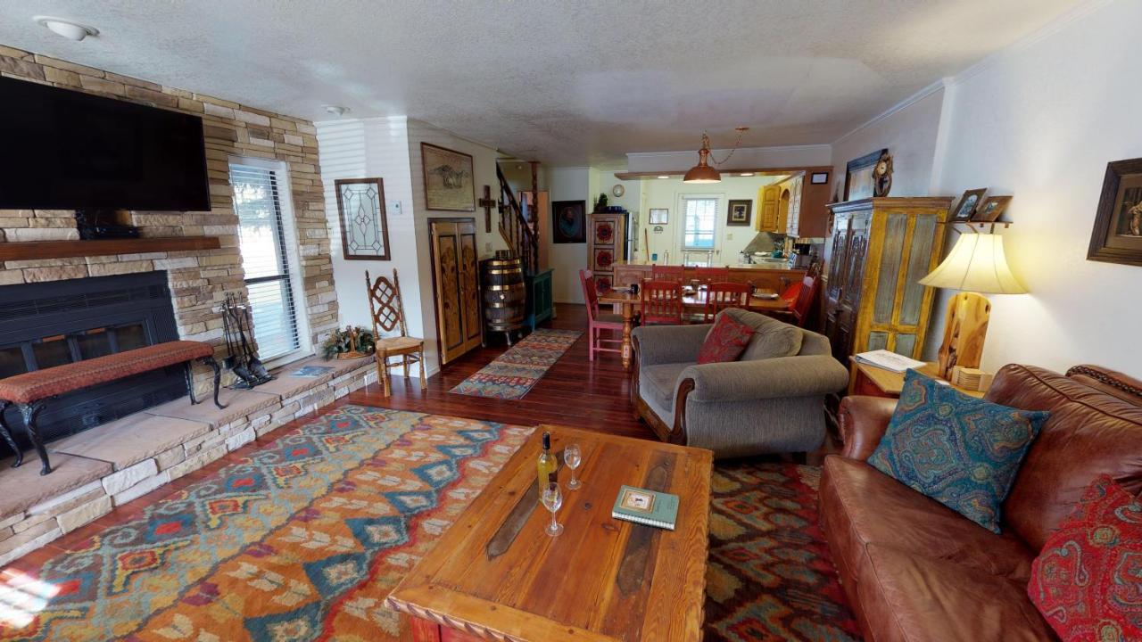 Claim Jumper 8 Townhouse With High Speed Wifi Apartment Red River Exterior foto